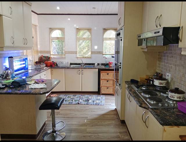 3 BEDROOM FREESTANDING FOR SALE IN ALLANDALE